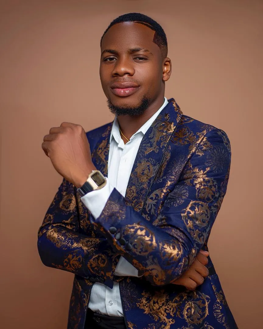 CROUZ OFFICIEL - Nominé pour Meilleur Créateur de Contenu