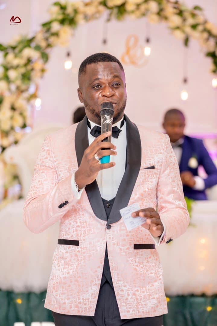 FABRICE SOSSA - ANIMATEUR LIVE - Nominé pour Meilleur Animateur Live