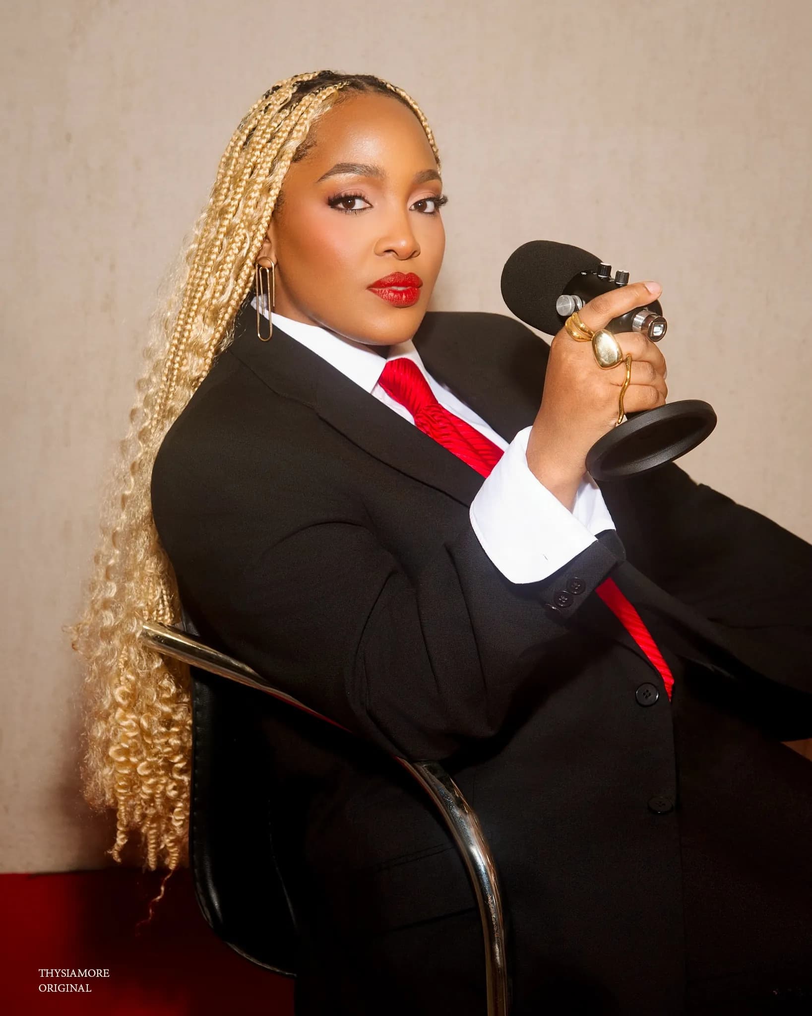 NAOMIE SOUMANOU - Nominé pour Meilleur Animateur Live